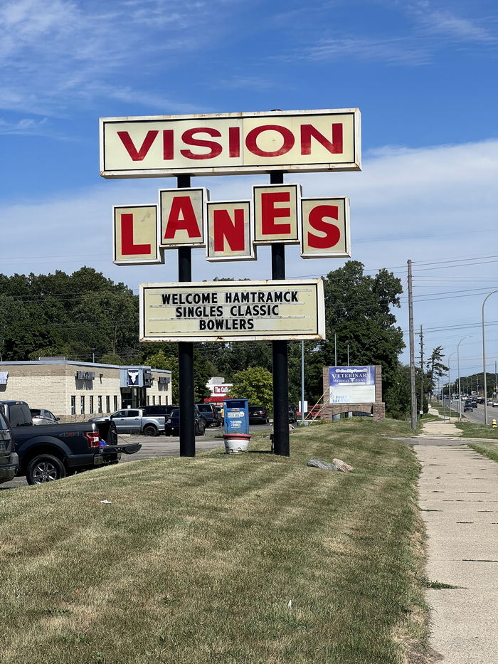 Vision Lanes (Fiesta Lanes) - July 2022 Photo (newer photo)